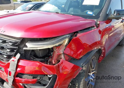 2017 Ford Explorer Sport z USA, uszkodzony, nr VIN 1FM5K8GT0HGC77938